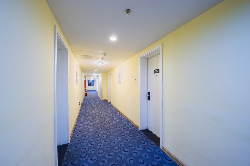7Days Inn Zhu Hai Gong Bei Tunnel Portal Csuhaj Kültér fotó